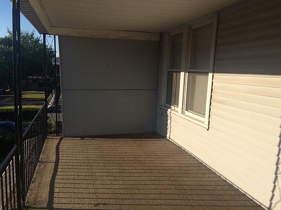 3rd image of 81 Lovering Ave #1