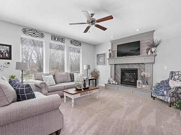4th image of 3237 N 128th St