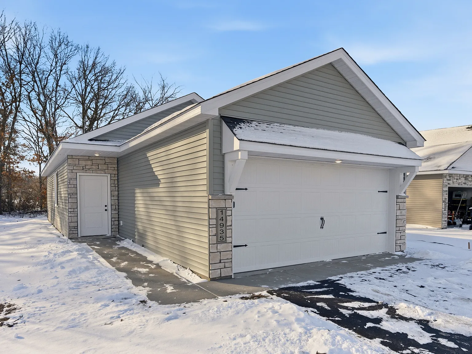 Becker | 14935 117th St SE - 14935 — Photo 1