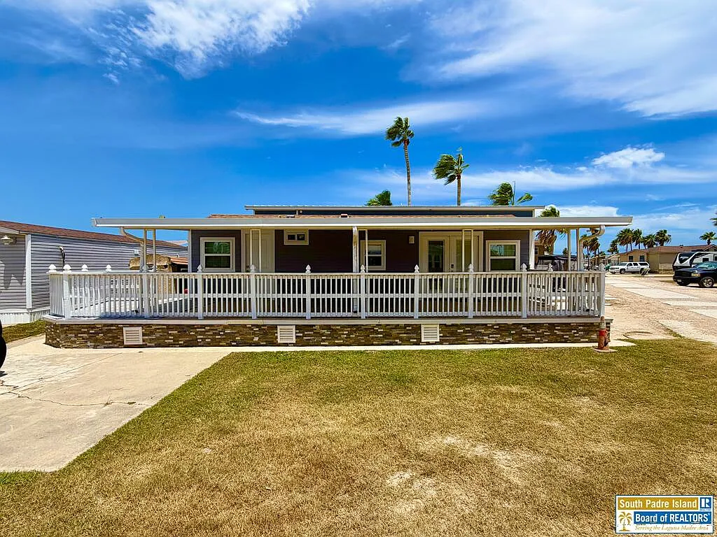 1 bed, 1.0 bath, 420 sqft, $1,800 — Photo 2