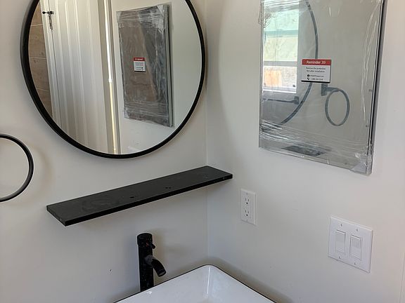 2nd image of 4134 La Salle Ave APT A