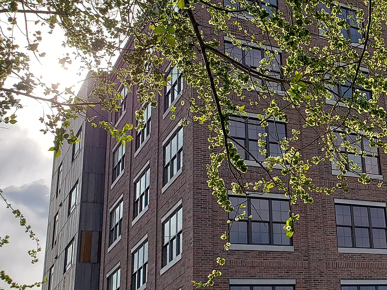 Citizens West Apartments — Photo 3