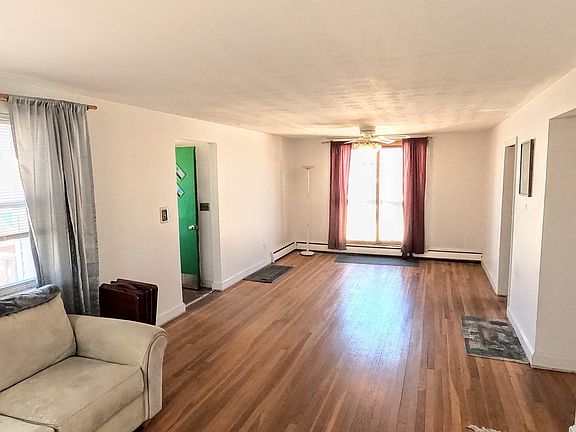 4th image of 34 F St