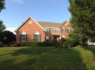 115 Raven Hollow Dr, North Wales, PA 19454