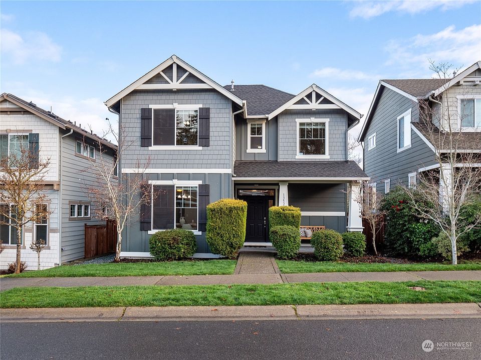 1st image of 13527 188th Avenue E
