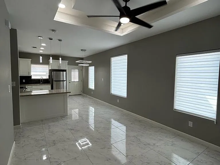 1018 N Abbey Ave #3 — Photo 8