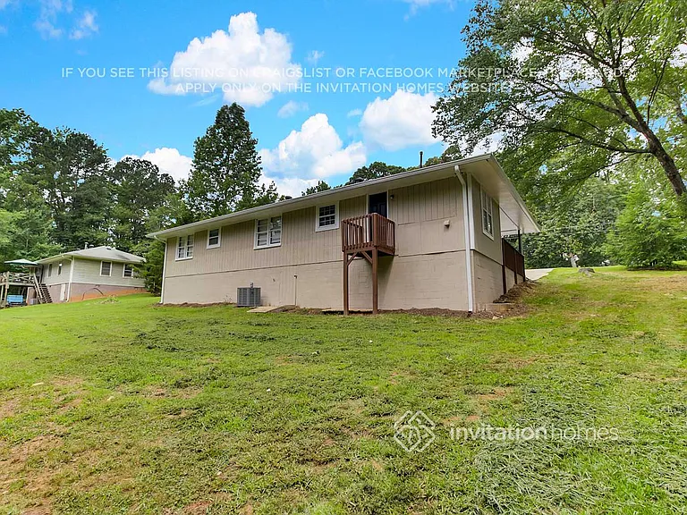 2976 Flowers Dr — Photo 23