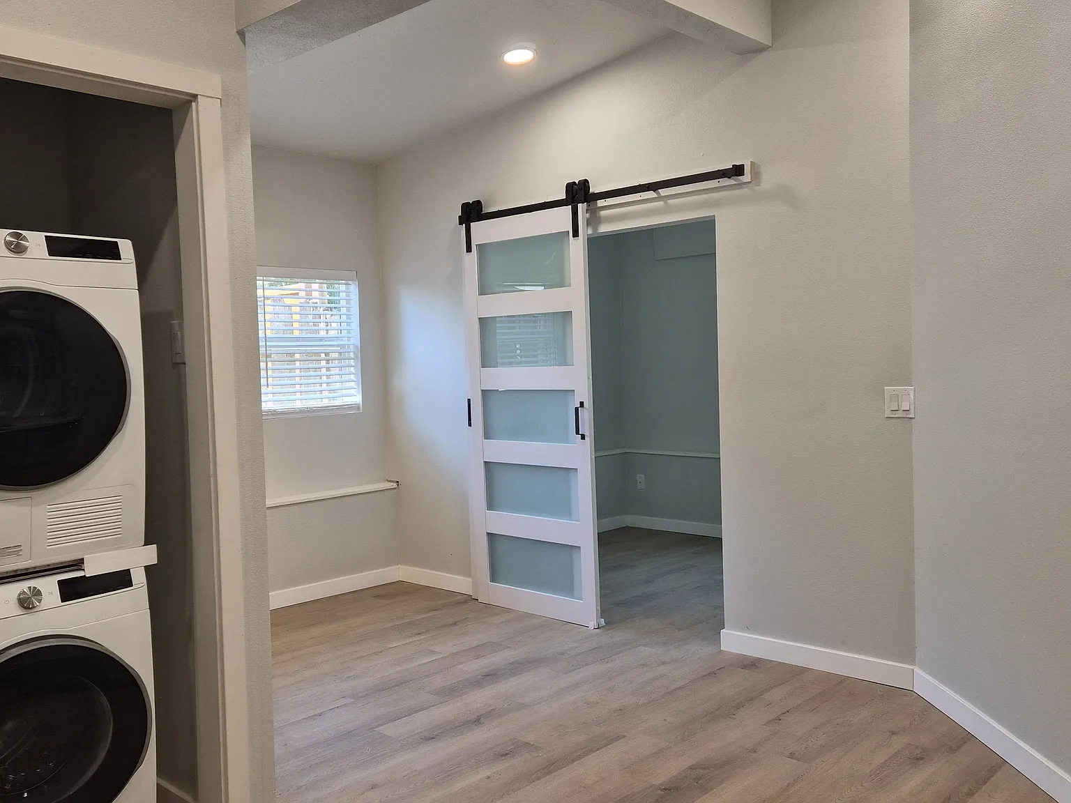 1 bed, 484 sqft, $1,600 — Photo 2