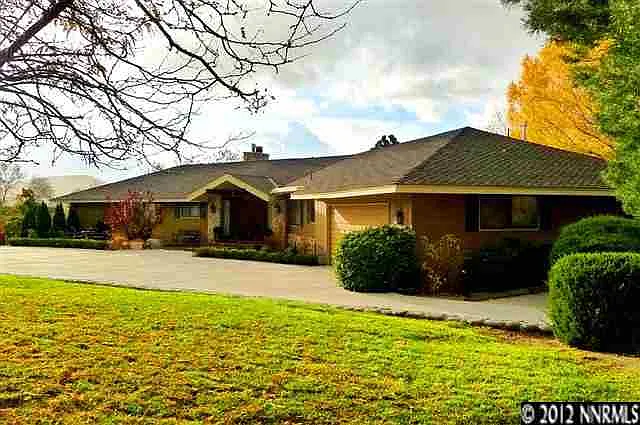 5125 Sleepy Hollow Dr photo 1