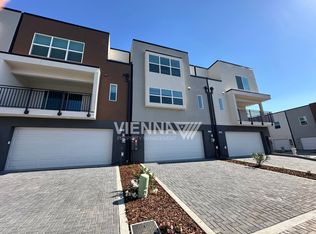 8108 Quiet Knolls Dr, Antelope, CA 95843