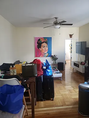 Rented by H L Dynasty Real Estate Corp | media 25