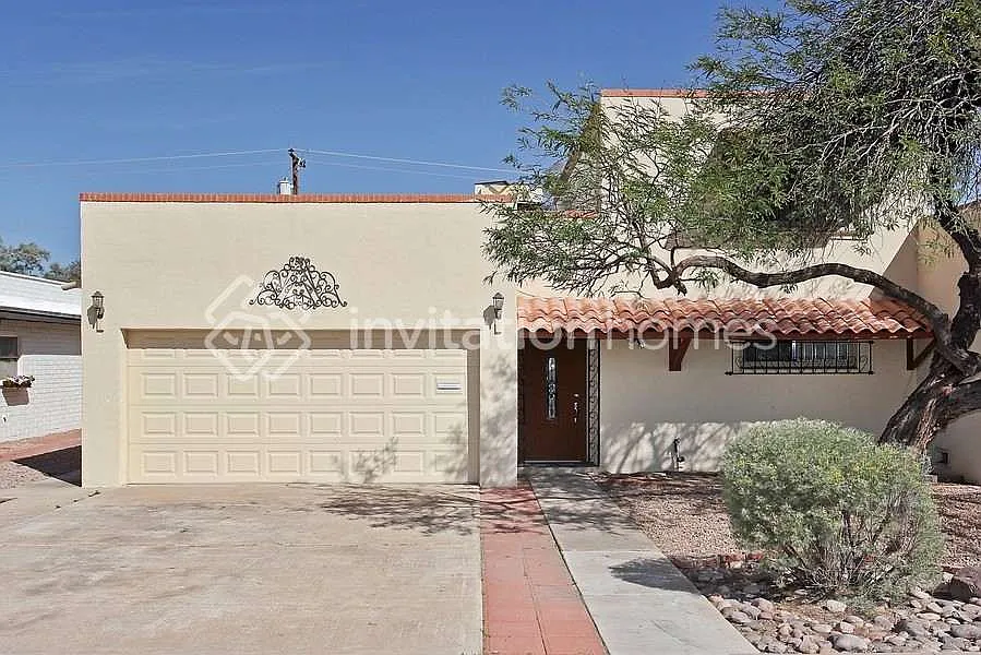 3029 S Country Club Way Tempe, AZ 85282 — Photo 1