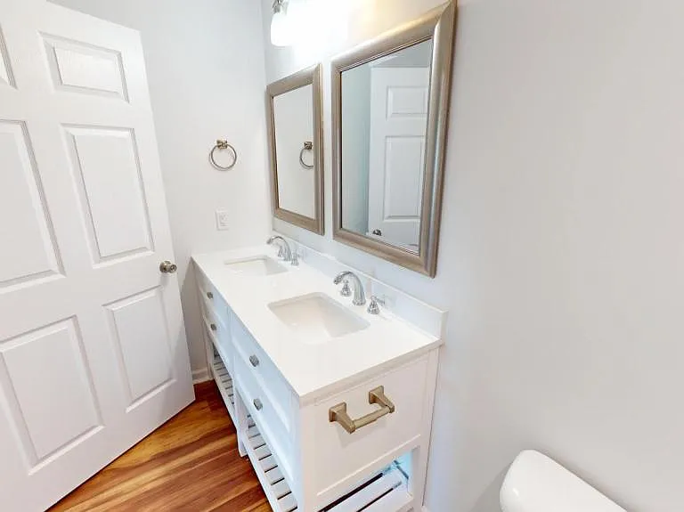 203 Charleston Dr — Photo 13