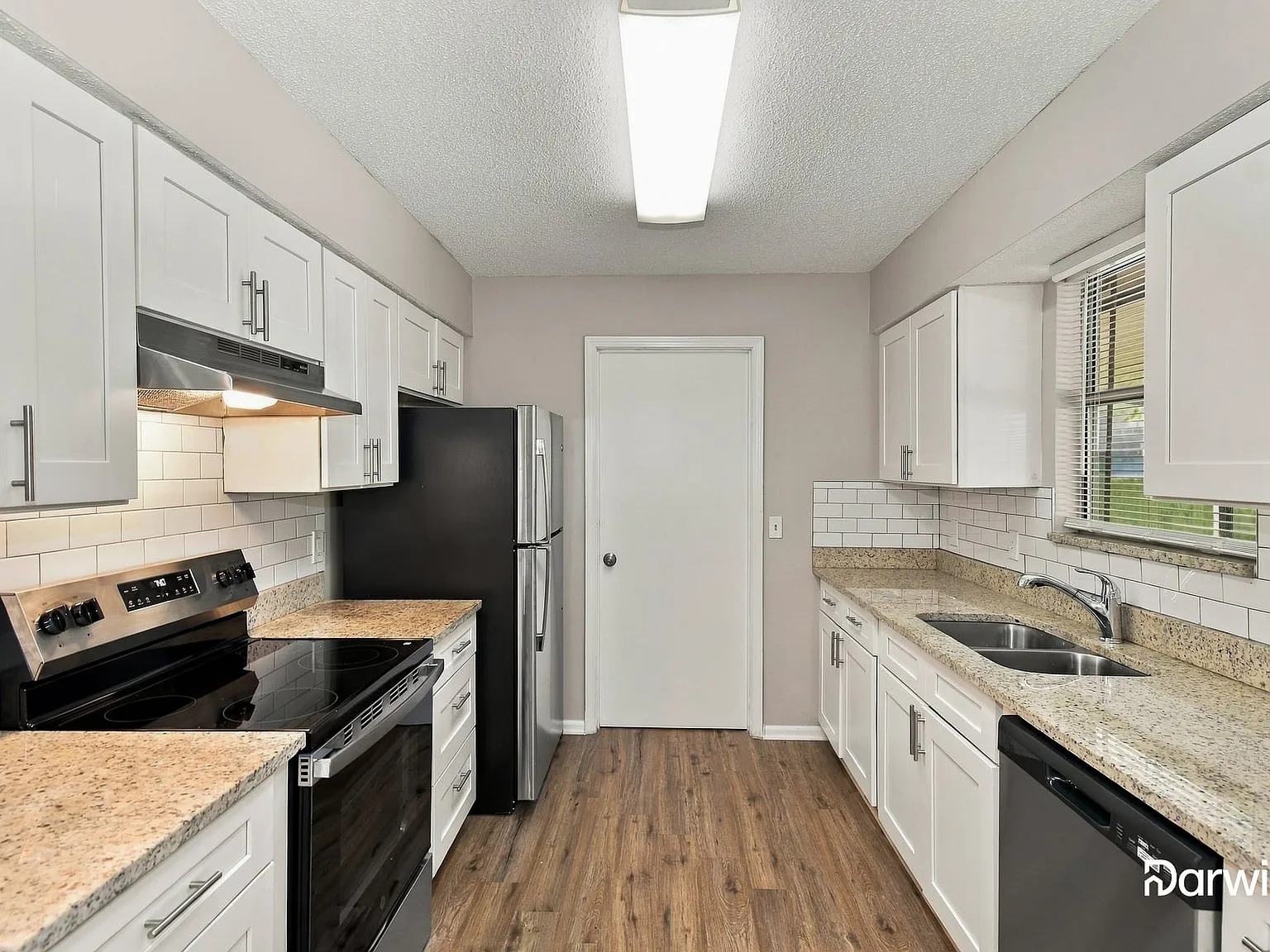 3 bed, 2.0 bath, 1564 sqft, $1,675 — Photo 4