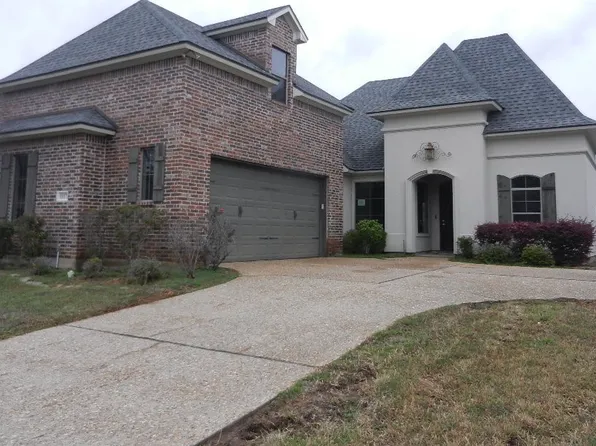 1117 Laurel Creek Dr, Shreveport, LA 71106