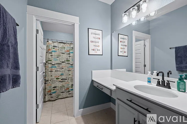 525 Compania Cv — Photo 20