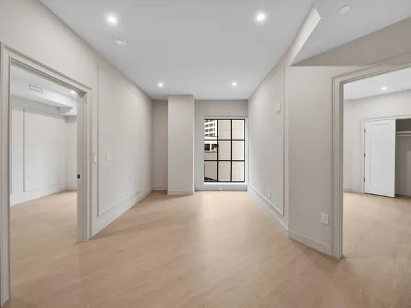 The Duke | 2121 Ward Place NW | Luxury Residences