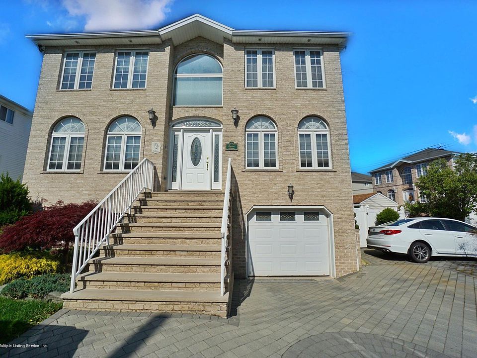 170 Burton Ave Staten Island NY 10309 Zillow