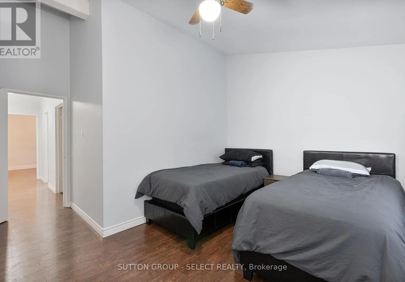 5 bed, 1.5 bath, 2200 sqft, $550 — Photo 4