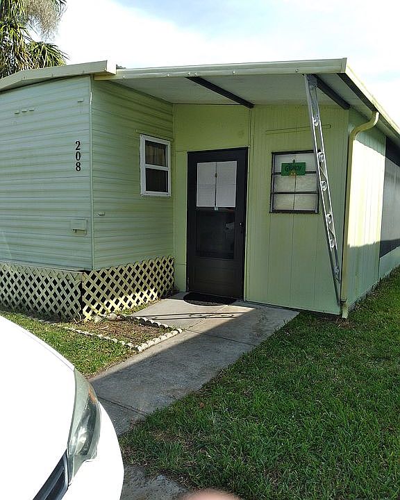 1st image of 208 White Squirrel Cir