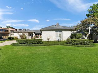 134 N Keswick Ct, Sugar Land, TX 77478