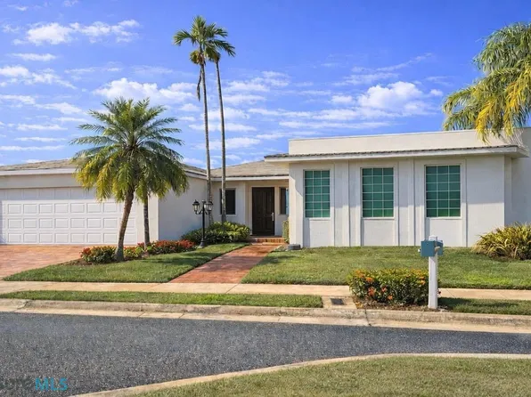 66 Falcon, San Juan, PR 00926