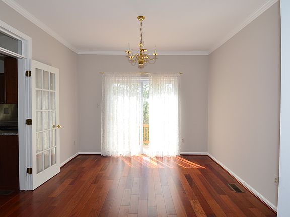 4th image of 12576 Cricket Ln
