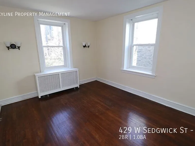 429 W Sedgwick St #B — Photo 5