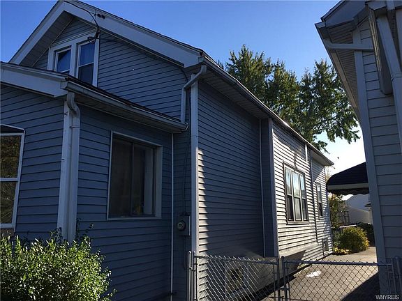 2nd image of 36 Henrietta Ave