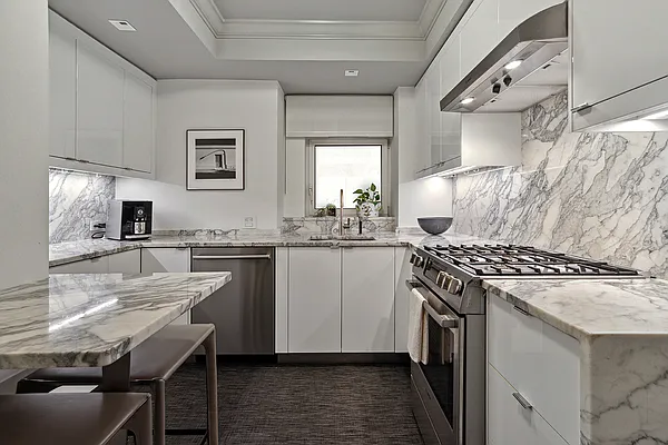 Sold by Corcoran | media 8