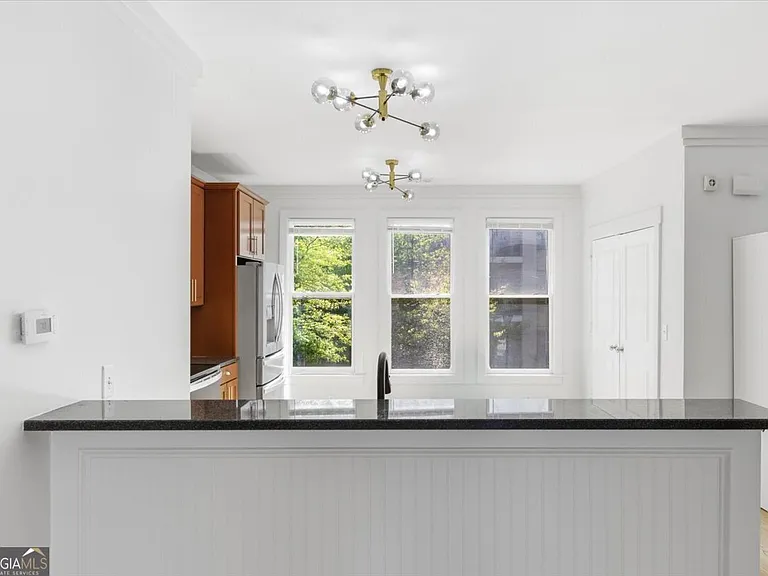 740 Liberty Commons Dr NW — Photo 17
