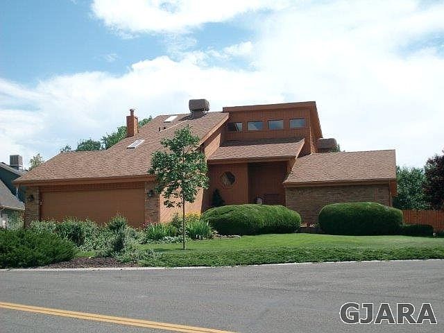 1st image of 815 Lanai Dr