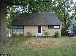 1376 Munroe Falls Ave, Cuyahoga Falls, OH 44221