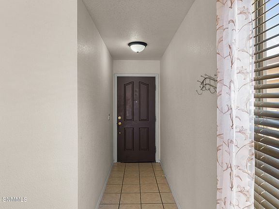 5th image of 3731 Stoneway Rd