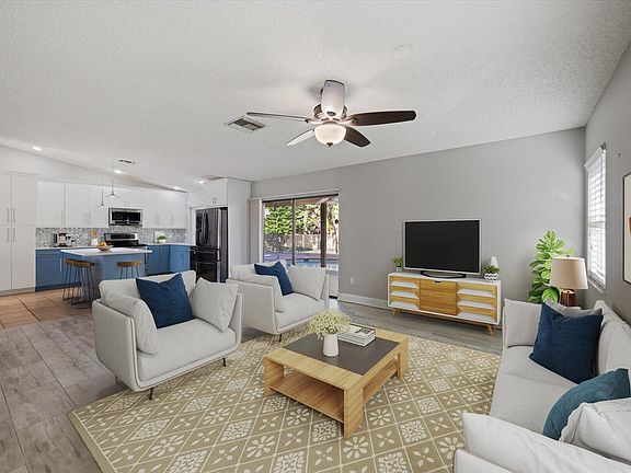 3rd image of 7603 Sunflower Drive