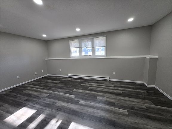 5th image of 1718 24th Ave S #8