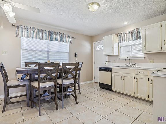 3rd image of 5601 E Tigre Chenes Ct