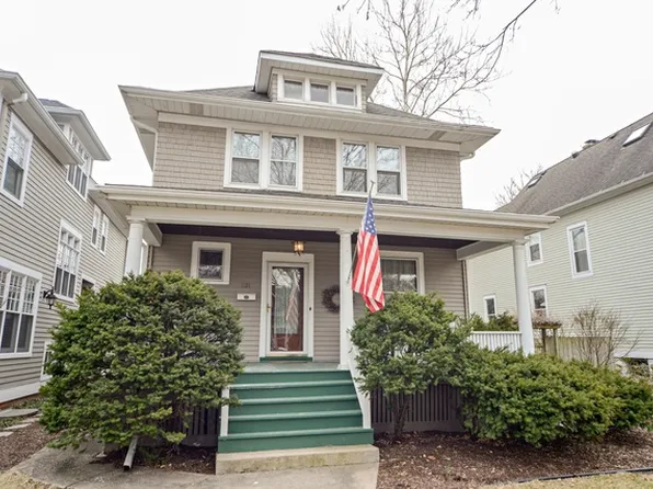 531 N Spring Ave, La Grange Park, IL 60526