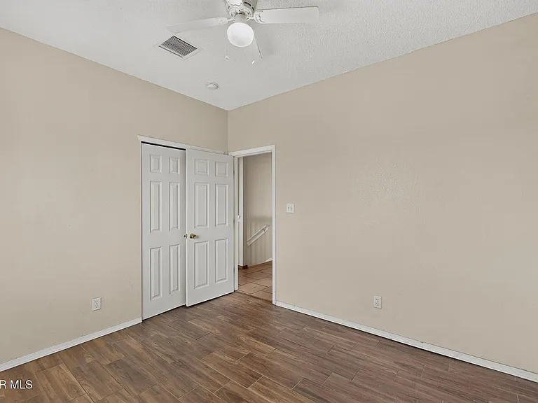 14224 Desert Ash Dr — Photo 36