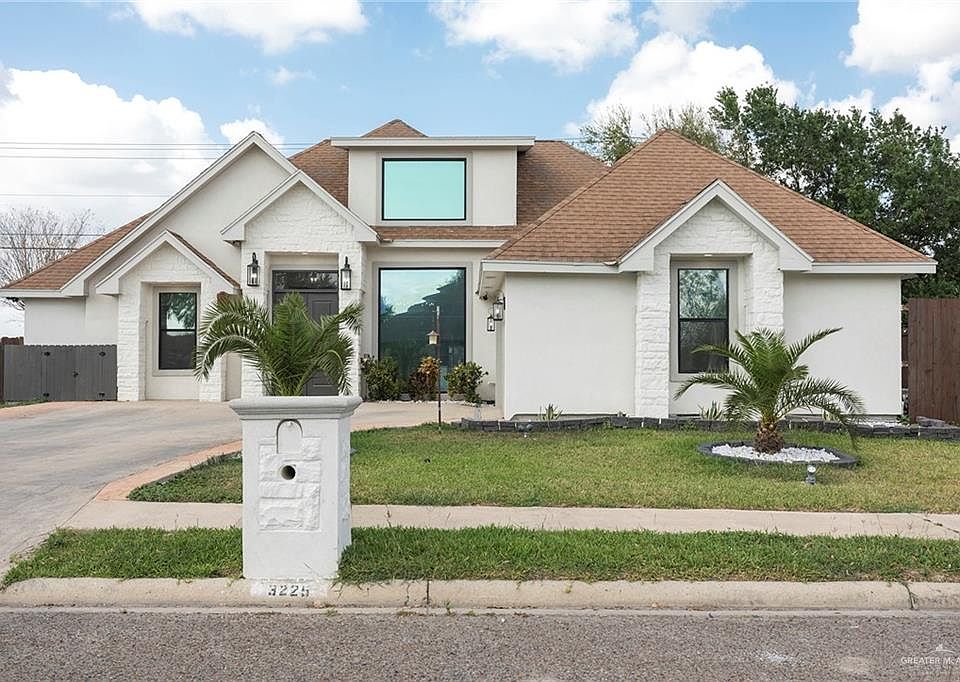 1st image of 3225 Water Oak Dr