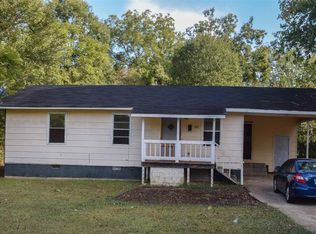 207 Carlton Ave, Union Point, GA 30669