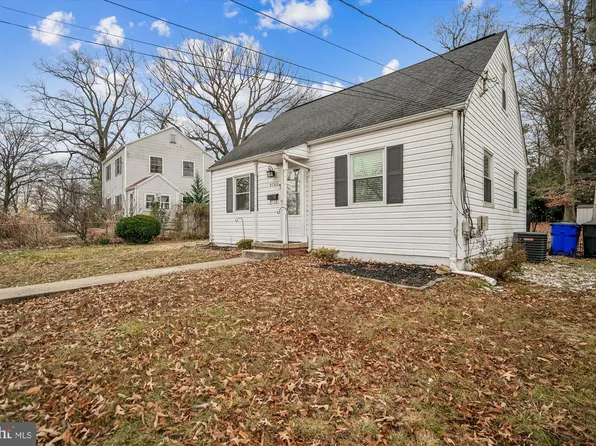 9704 48th Pl, College Park, MD 20740