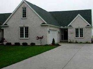 5438 Bay Shore Rd #5438, Oregon, OH 43616