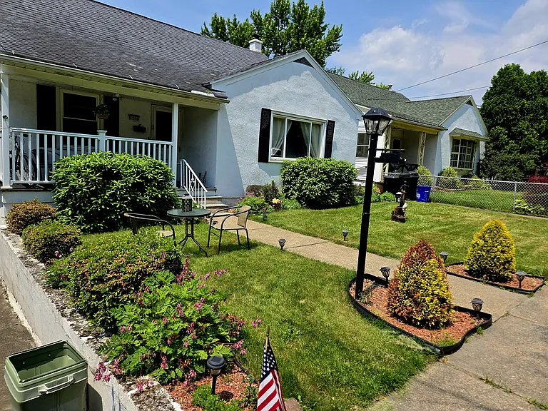 1206 Meadow Ave — Photo 13