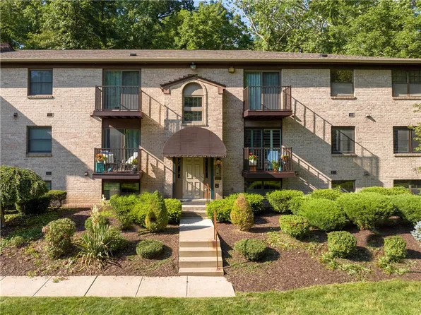 300 Gilkeson Rd APT 10C, Pittsburgh, PA 15228