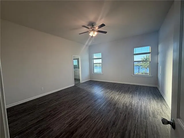 3228 Rousset Ridge Dr — Photo 13