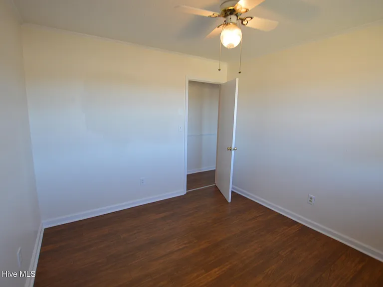 321 Dell Brock Rd — Photo 8