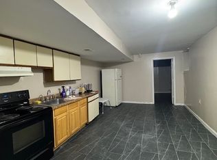 24 Caroline St #BASEMENT, Staten Island, NY 10310