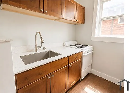 1 bed, 600 sqft, $750 — Photo 3