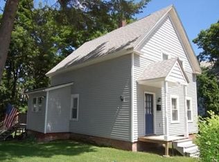 1194 Water St, Fitchburg, MA 01420